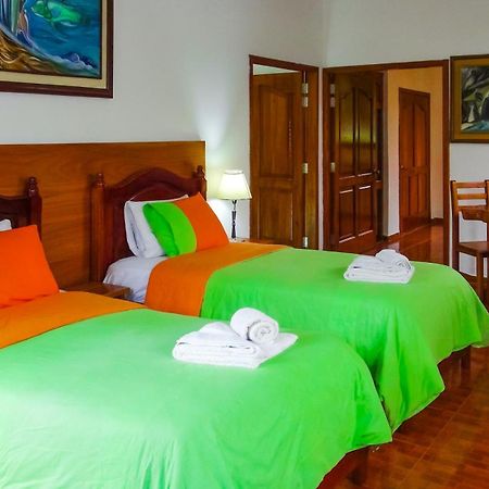 Hotel Twin Galapagos Puerto Ayora  Eksteriør billede