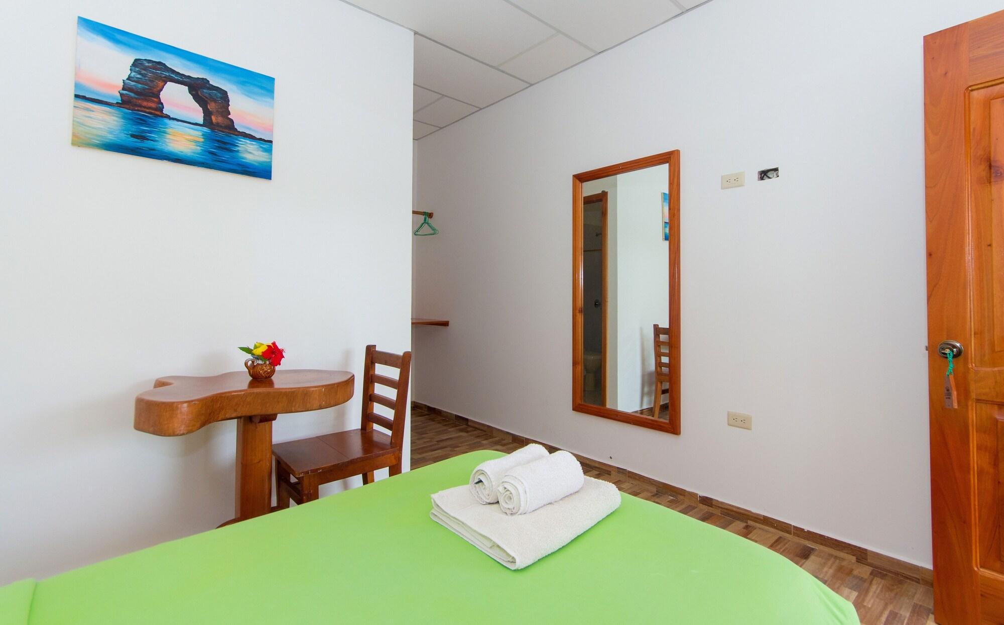 Hotel Twin Galapagos Puerto Ayora  Eksteriør billede