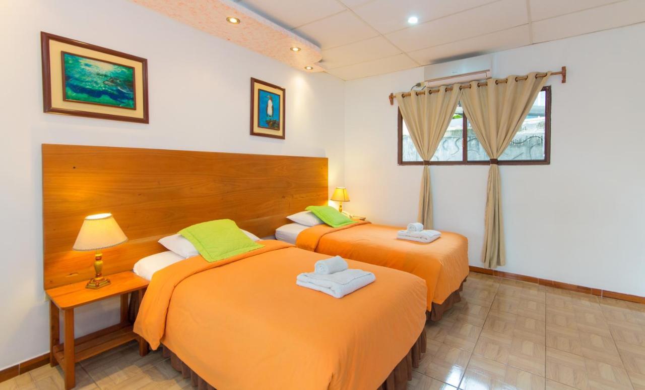 Hotel Twin Galapagos Puerto Ayora  Eksteriør billede