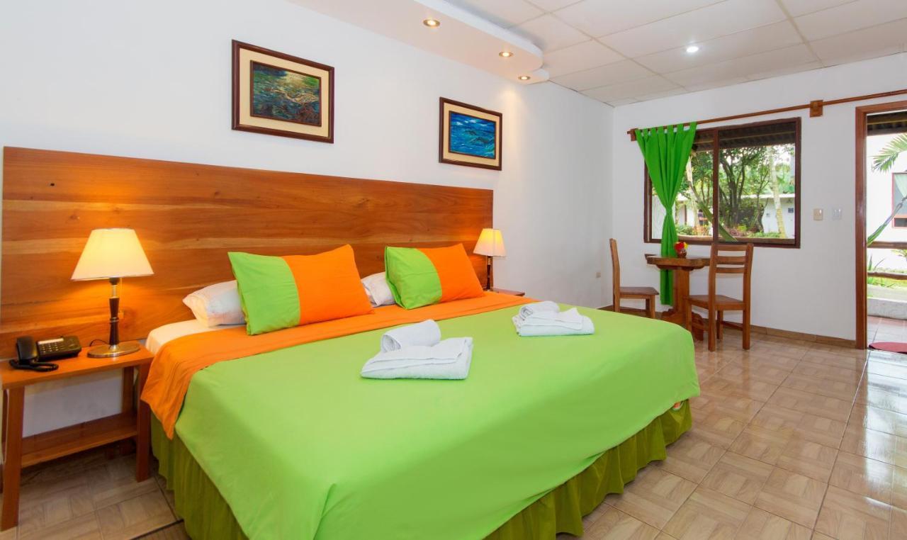 Hotel Twin Galapagos Puerto Ayora  Eksteriør billede