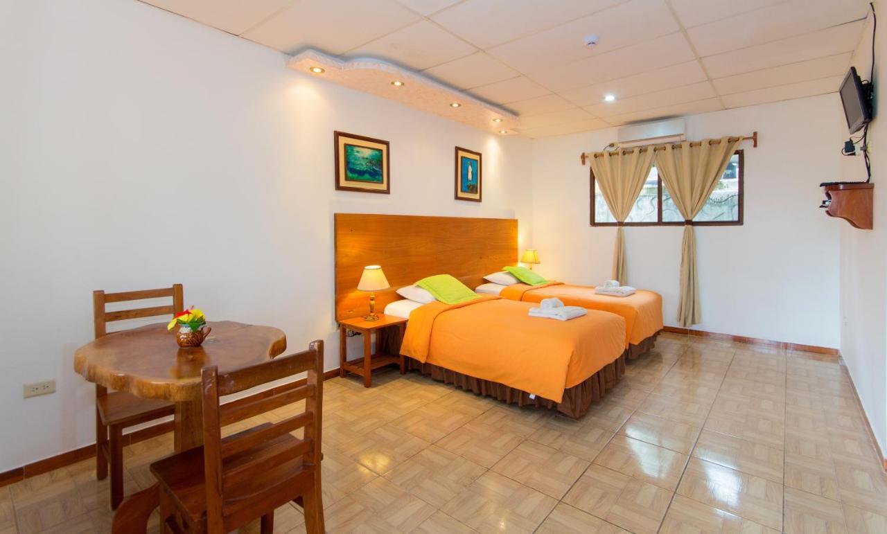 Hotel Twin Galapagos Puerto Ayora  Eksteriør billede